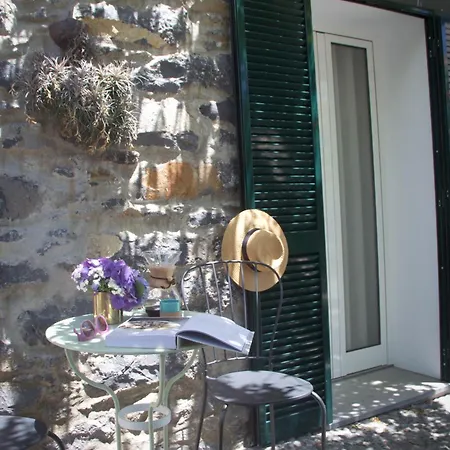 Irlandas Seaside Villa